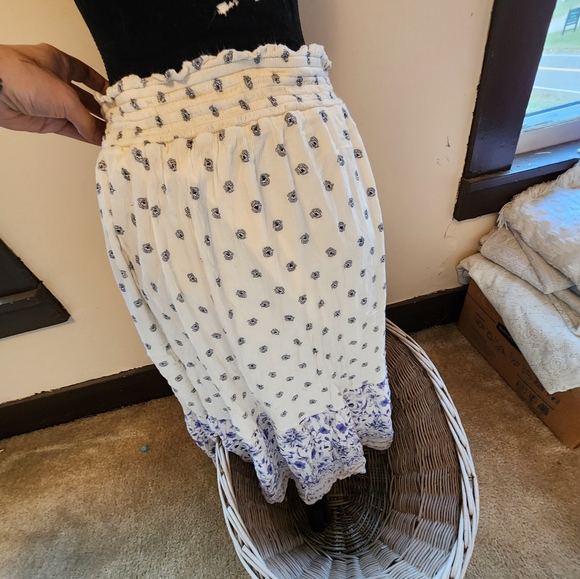 Cottagecore long flowy skirt - Picture 1 of 2